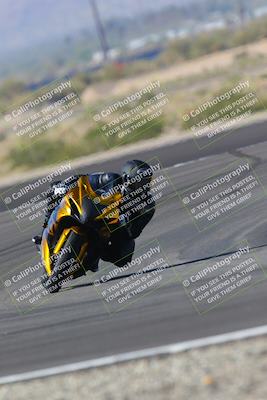 media/Nov-06-2022-SoCal Trackdays (Sun) [[208d2ccc26]]/Turn 11 (10am)/